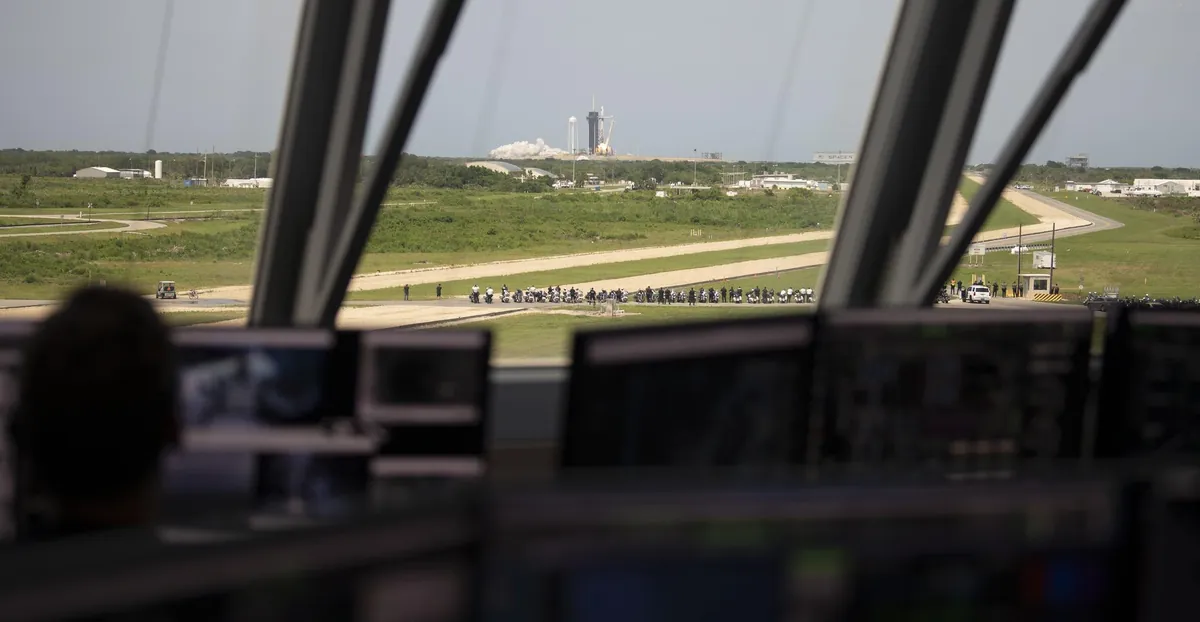 Spacex Spacex: Lanzamiento Del Falcon 9 Con La Crew Dragon En La Misión Demo-2