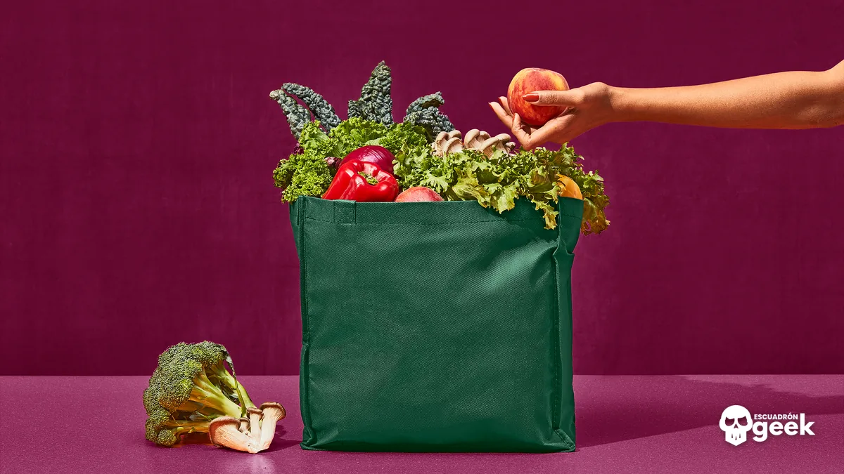 Venta De Instacart: Bolsa Verde De Compras Llena De Vegetales, Imagen Oficial De Prensa De Instacart